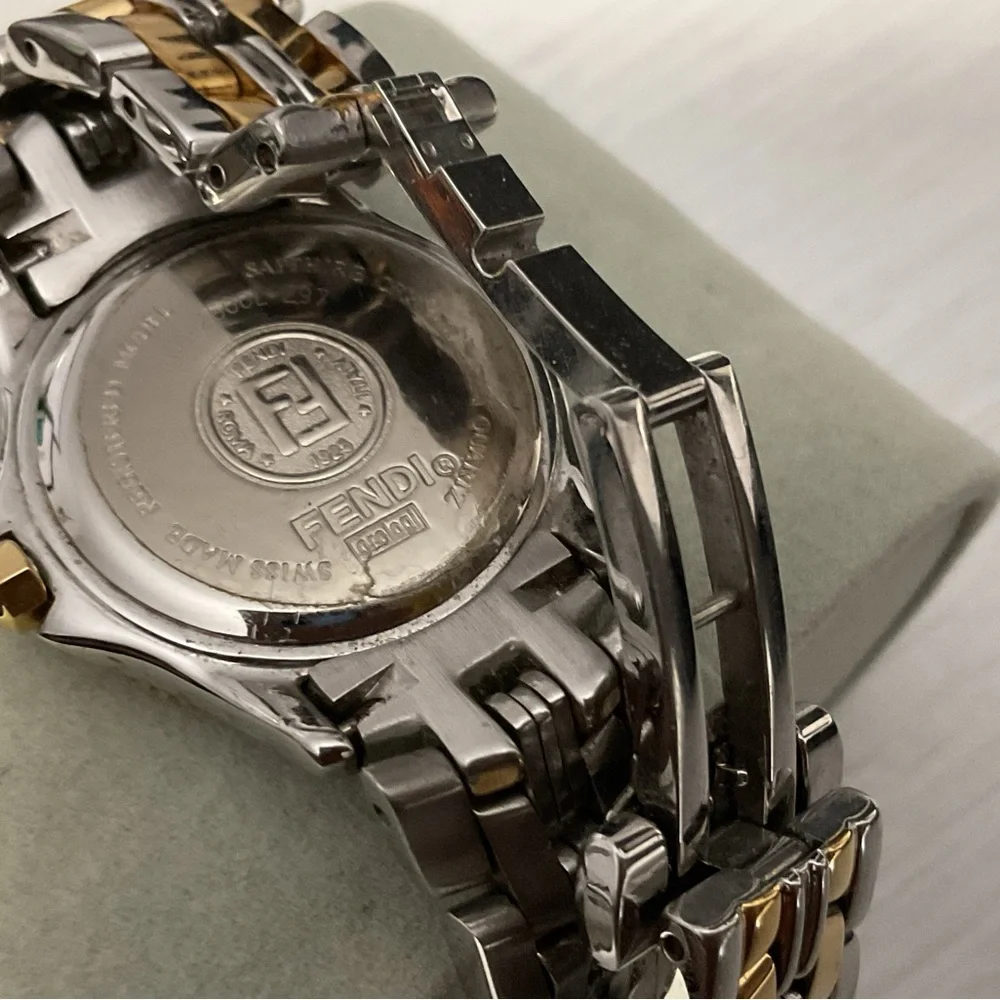Fendi 2500L Watch